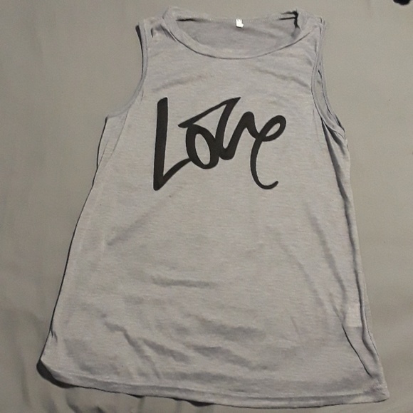 Love Shirt NWOT - Picture 1 of 3